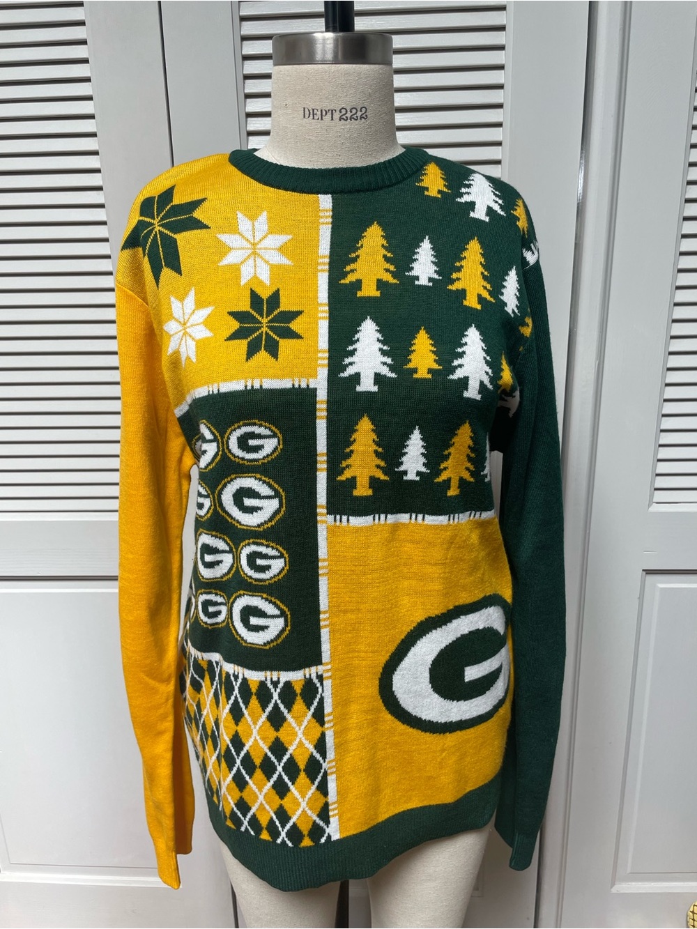 Green Bay  Packers NFL  Holiday Christmas Crewneck Sweater - Men 2X